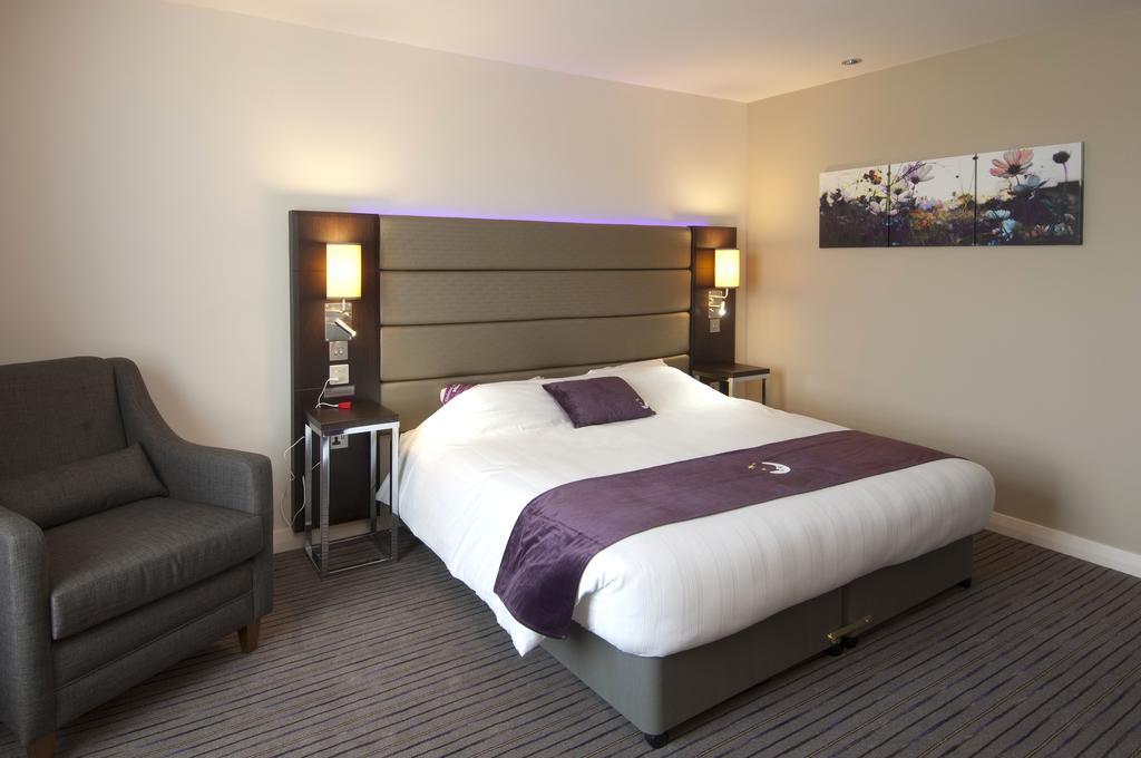 Premier Inn Dover Central - Eastern Ferry Terminal Habitación foto